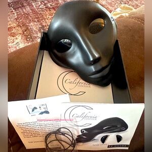 California Contour Black Tanning Mask
